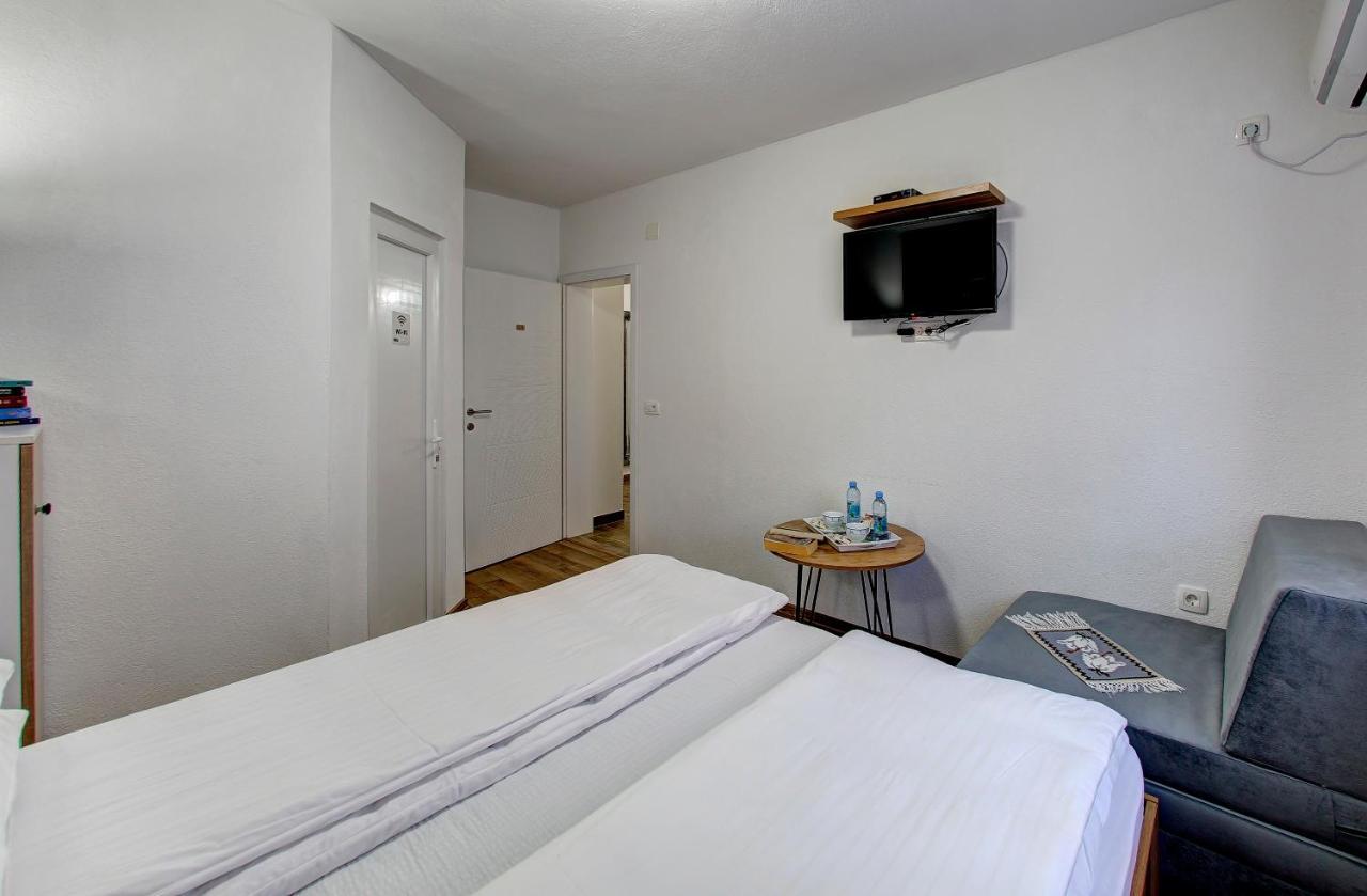Guesthouse Check In Stolac 外观 照片